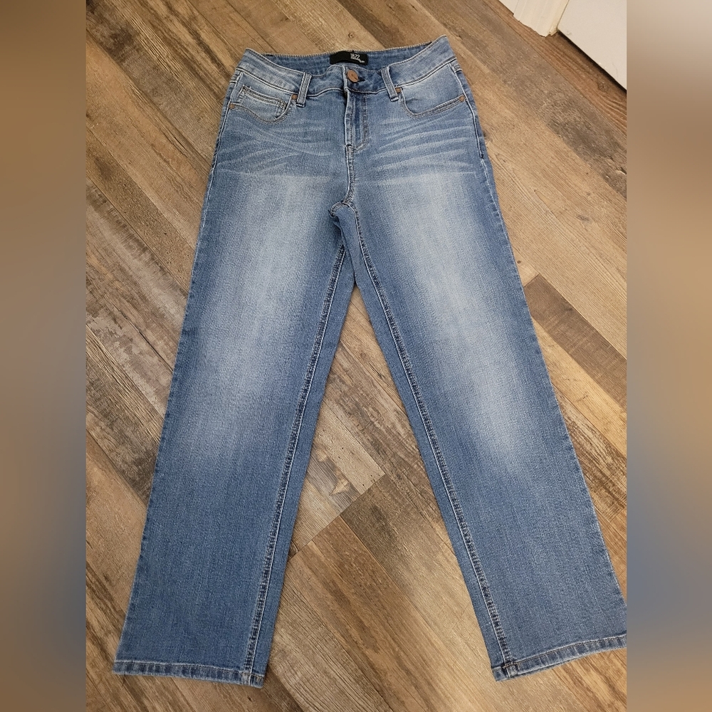 1822 Denim Blue Straight Leg Jeans Classic Style